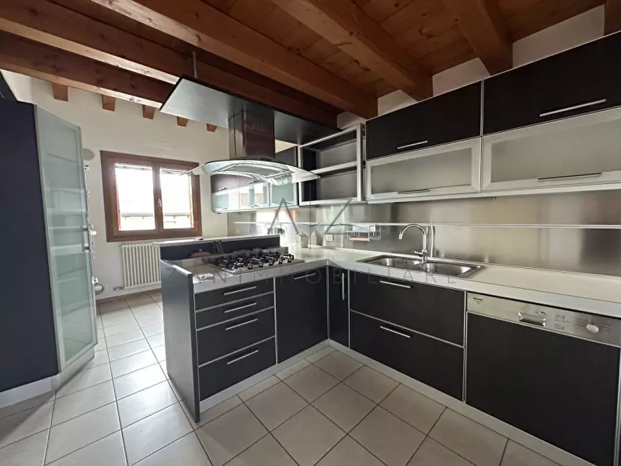 Immagine 5 di Attico in affitto  in Via Bastia Vecchia a Castelfranco Veneto