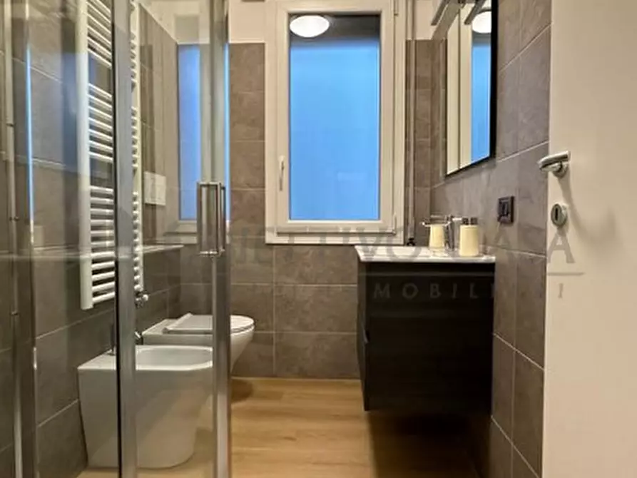 Immagine 21 di Appartamento in vendita  in Via Giovanni Pascoli a Padova