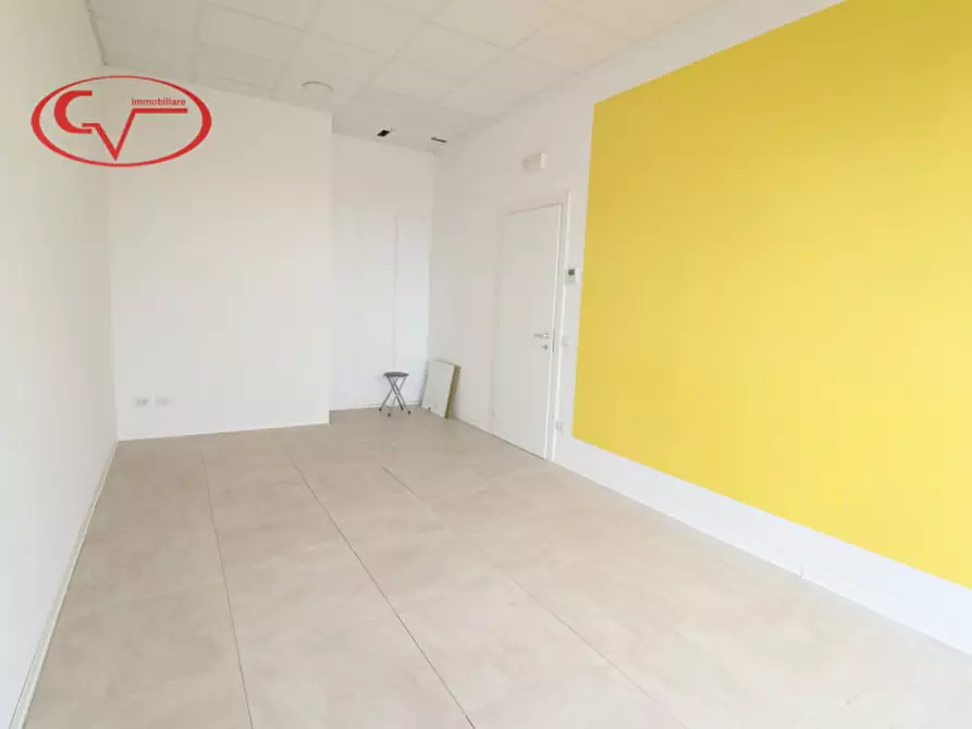 Immagine 12 di Ufficio in affitto  in Via Giovanni Pascoli a Montevarchi