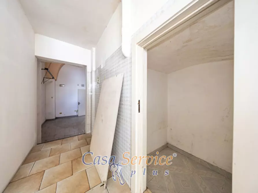 Immagine 15 di Laboratorio in vendita  in Corso XX Settembre a Casarano