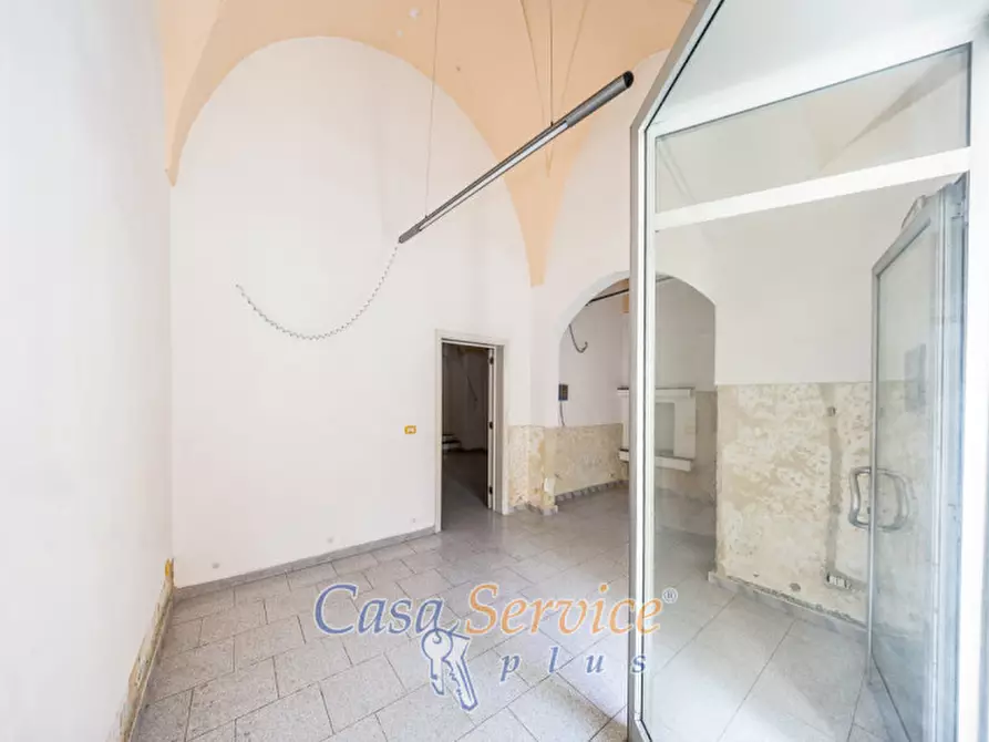 Immagine 19 di Laboratorio in vendita  in Corso XX Settembre a Casarano