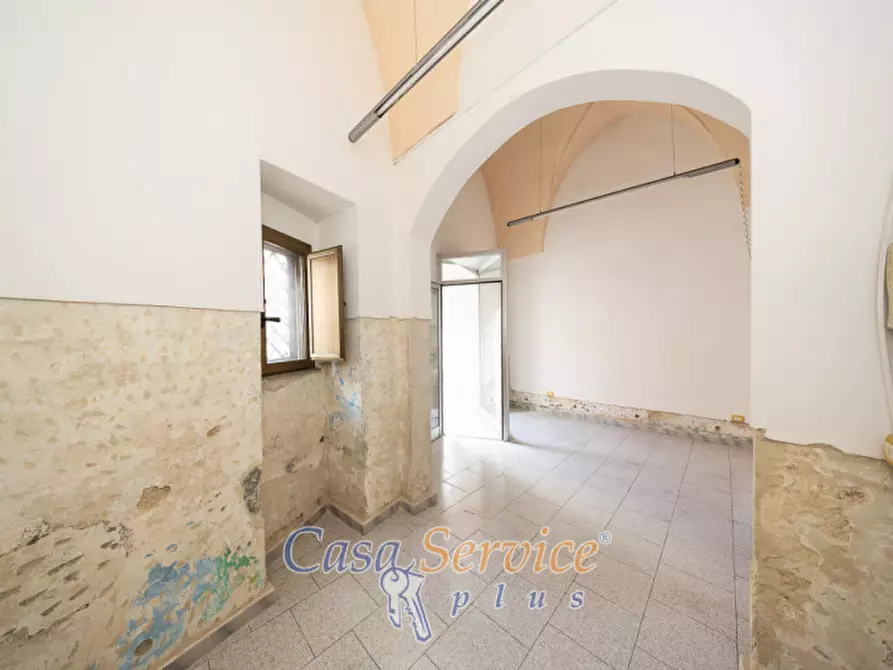 Immagine 22 di Laboratorio in vendita  in Corso XX Settembre a Casarano