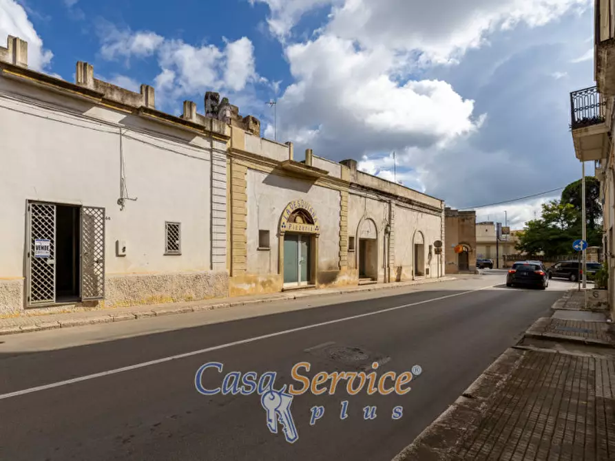 Immagine 33 di Laboratorio in vendita  in Corso XX Settembre a Casarano