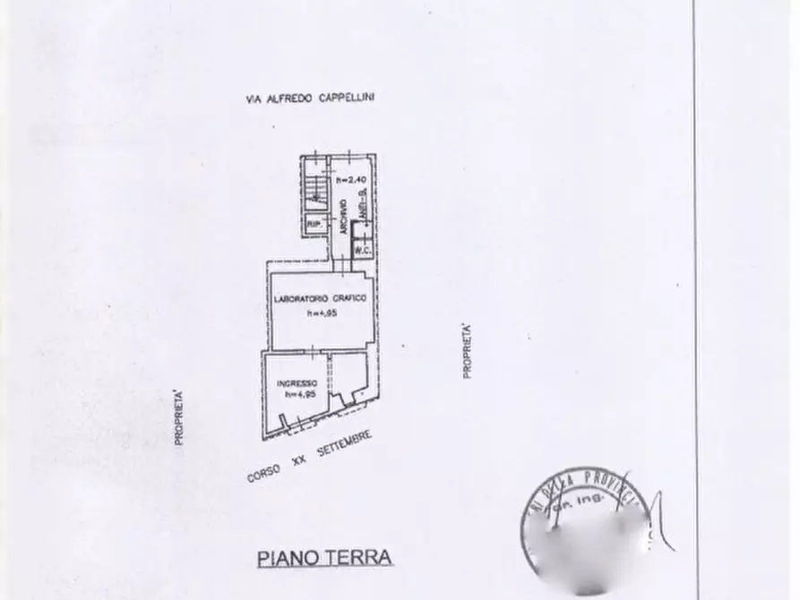 Immagine 36 di Laboratorio in vendita  in Corso XX Settembre a Casarano