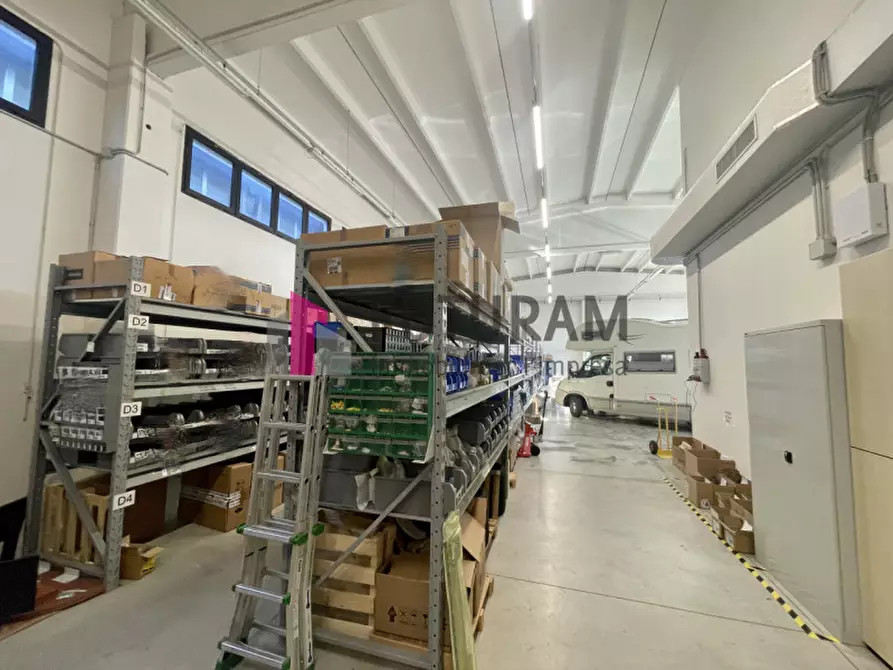 Immagine 5 di Capannone industriale in affitto  in via roma 1 a Masera' Di Padova