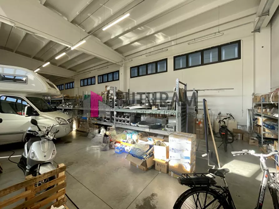 Immagine 10 di Capannone industriale in affitto  in via roma 1 a Masera' Di Padova