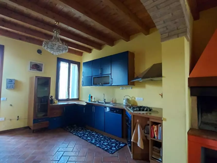 Immagine 5 di Casa indipendente in vendita  a Lusia