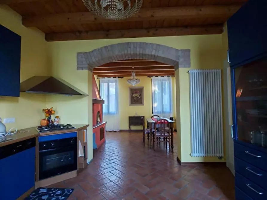 Immagine 7 di Casa indipendente in vendita  a Lusia