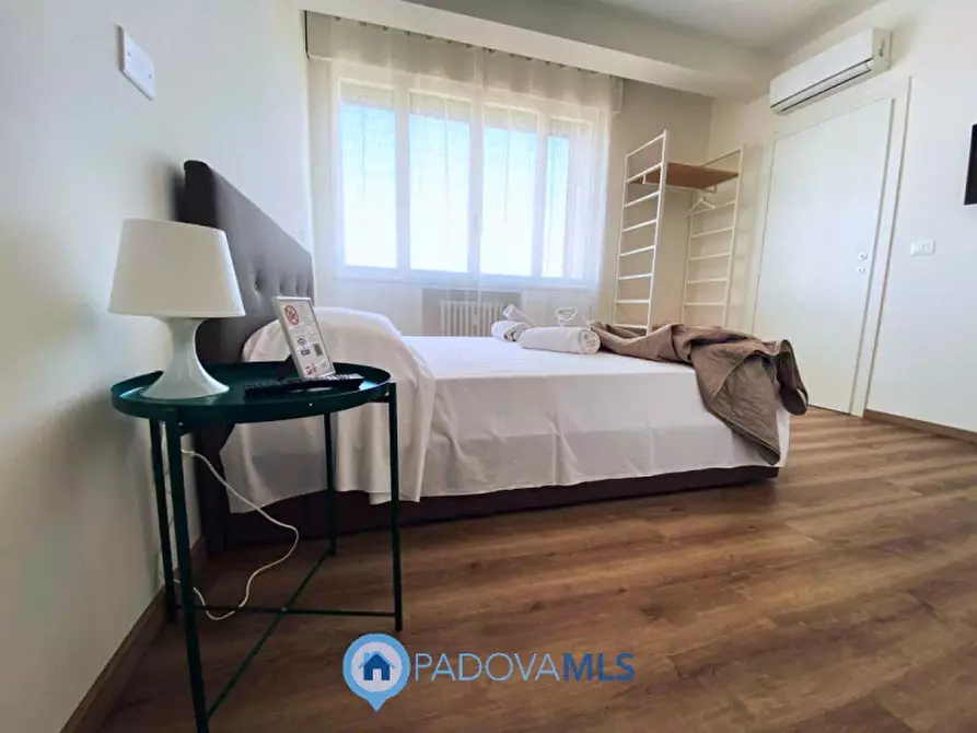 Immagine 11 di Appartamento in vendita  in Piazzale della Stazione a Padova