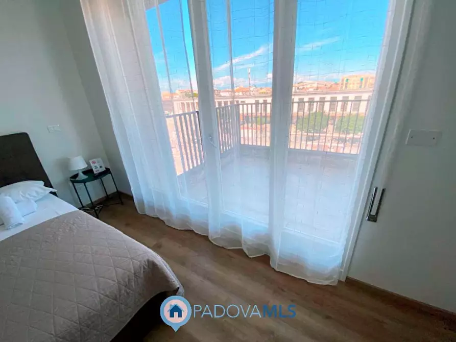 Immagine 24 di Appartamento in vendita  in Piazzale della Stazione a Padova