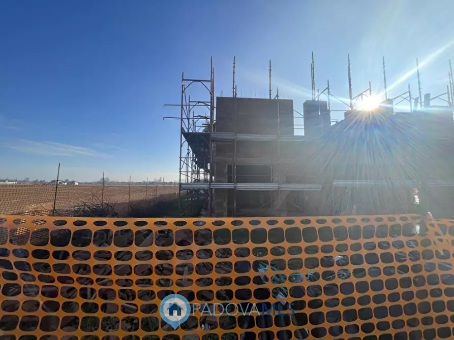 Immagine 10 di Casa quadrifamiliare in vendita  a Rubano