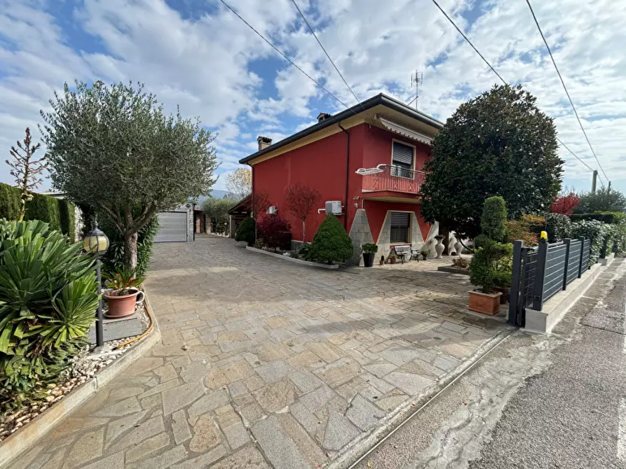 Immagine 2 di Casa bifamiliare in vendita  in VIA VO' DI SOTTO a Vo