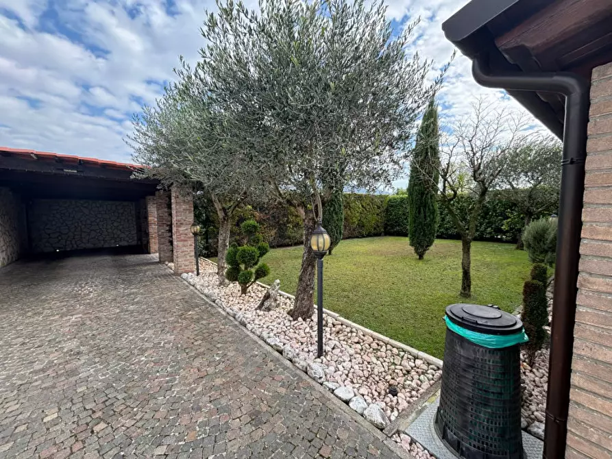 Immagine 12 di Casa bifamiliare in vendita  in VIA VO' DI SOTTO a Vo