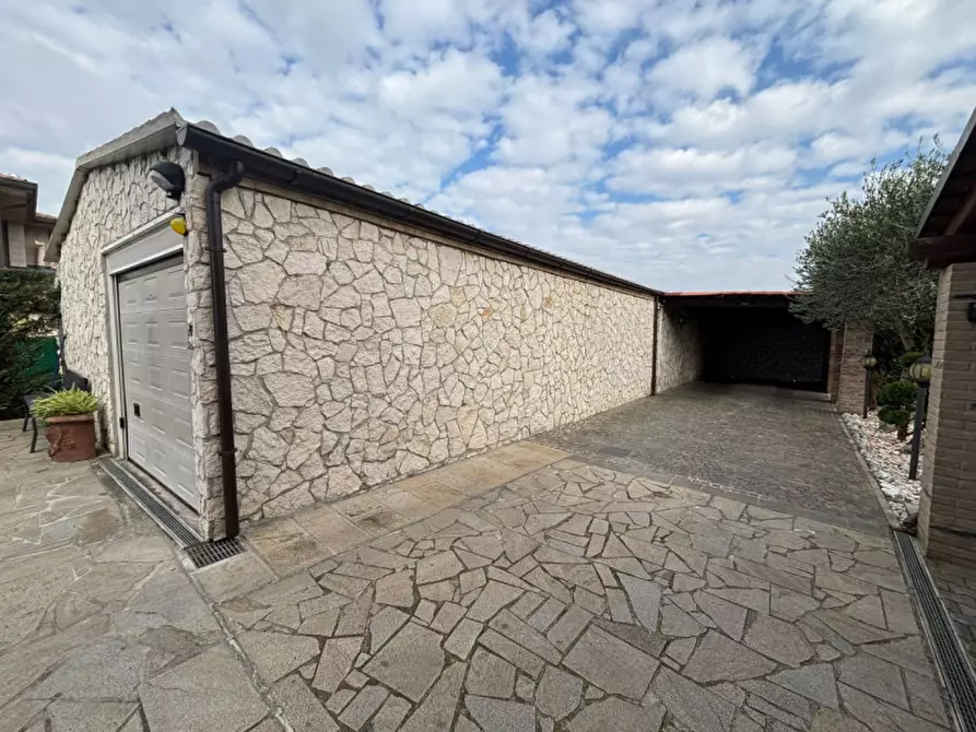 Immagine 13 di Casa bifamiliare in vendita  in VIA VO' DI SOTTO a Vo