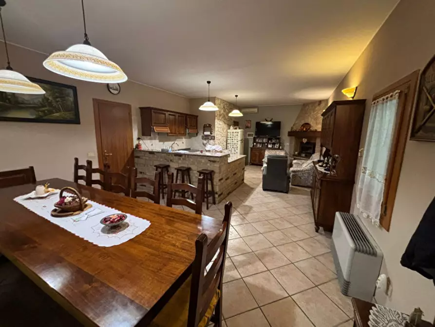 Immagine 18 di Casa bifamiliare in vendita  in VIA VO' DI SOTTO a Vo