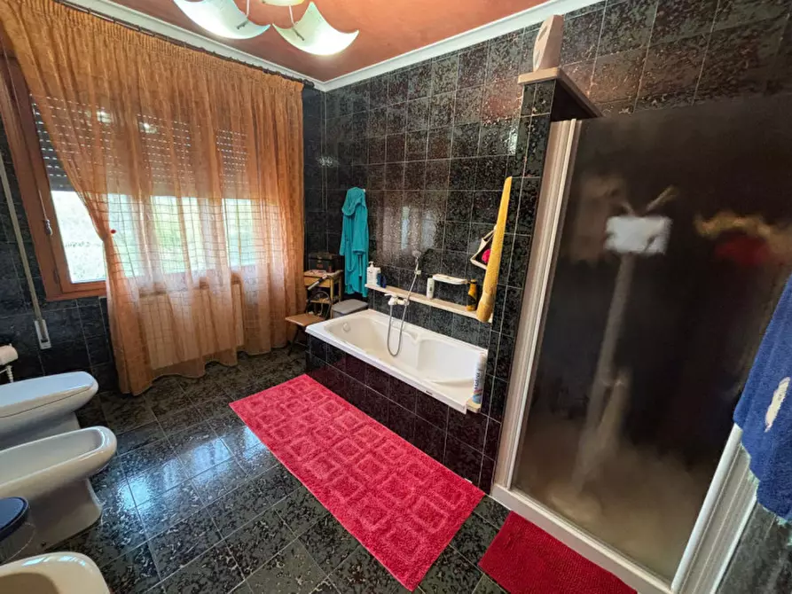 Immagine 24 di Casa bifamiliare in vendita  in VIA VO' DI SOTTO a Vo