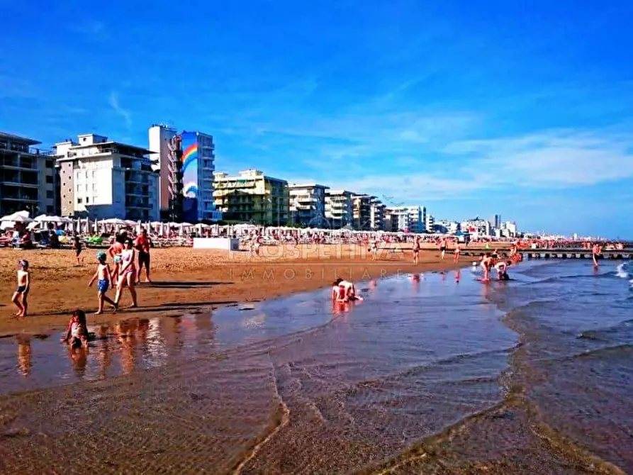 Immagine 15 di Appartamento in vendita  in VIA ACQUILEIA 52 a Jesolo