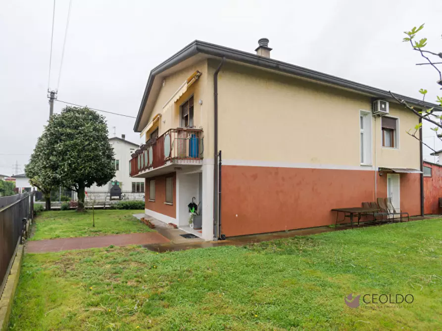 Immagine 33 di Casa indipendente in vendita  in via roma a Vigonza