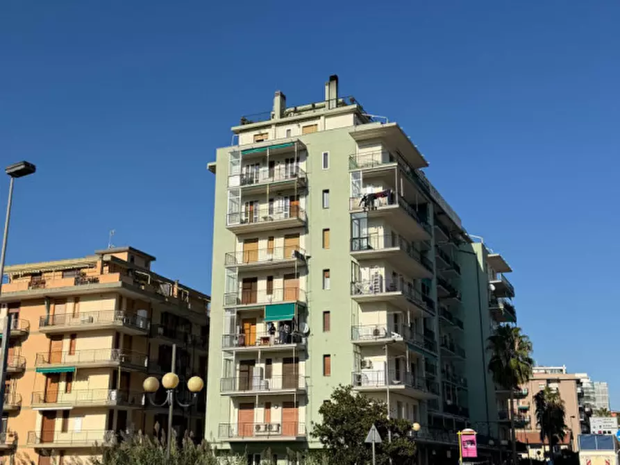 Immagine 3 di Attico in vendita  in Corso Europa 3 a Borghetto Santo Spirito