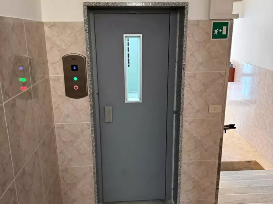 Immagine 7 di Attico in vendita  in Corso Europa 3 a Borghetto Santo Spirito
