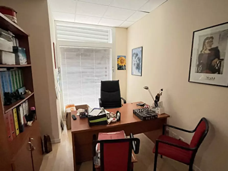 Immagine 1 di Magazzino in vendita  in Via DELLE TAVERNELLE ANCONA a Ancona