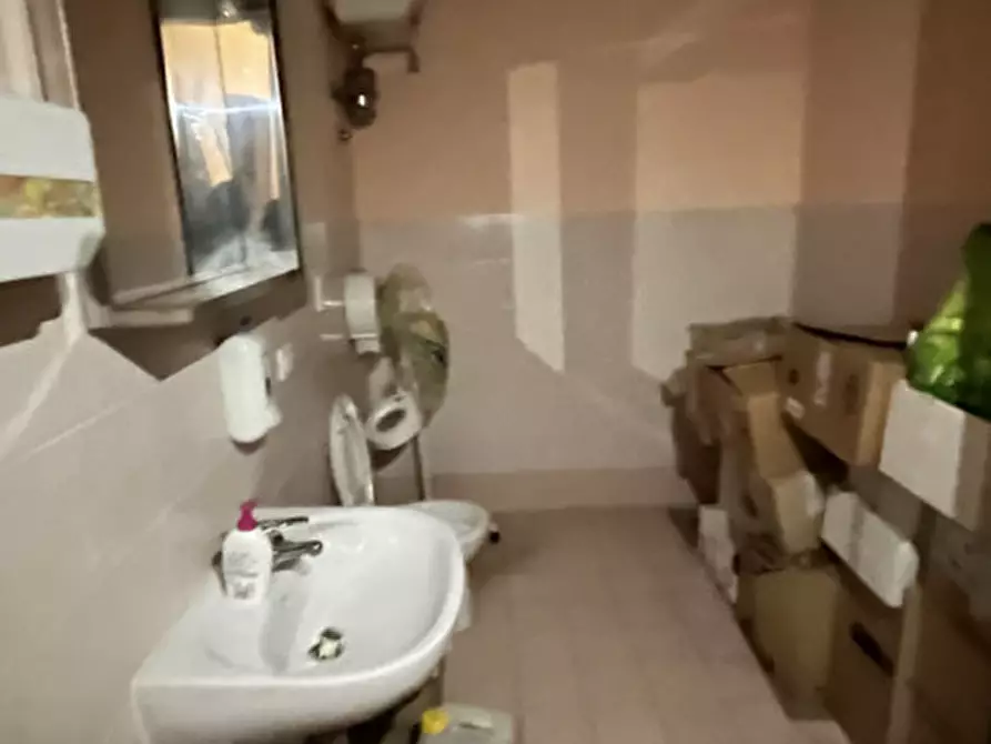 Immagine 5 di Magazzino in vendita  in Via DELLE TAVERNELLE ANCONA a Ancona