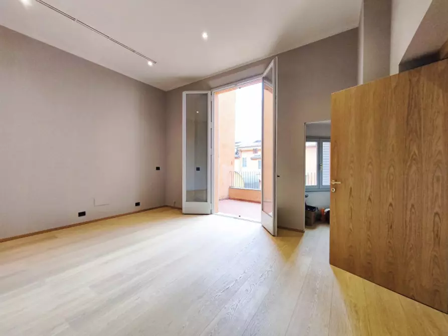 Immagine 15 di Appartamento in vendita  in via clavature a Bologna