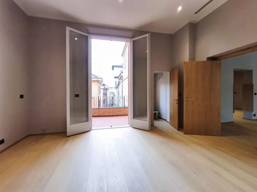 Immagine 16 di Appartamento in vendita  in via clavature a Bologna