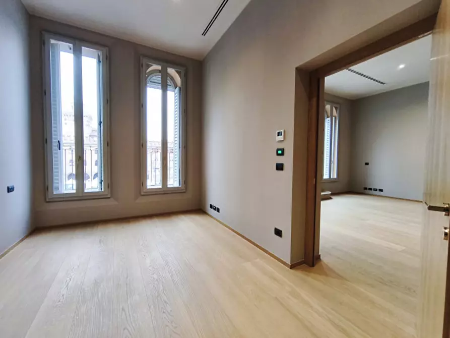 Immagine 18 di Appartamento in vendita  in via clavature a Bologna