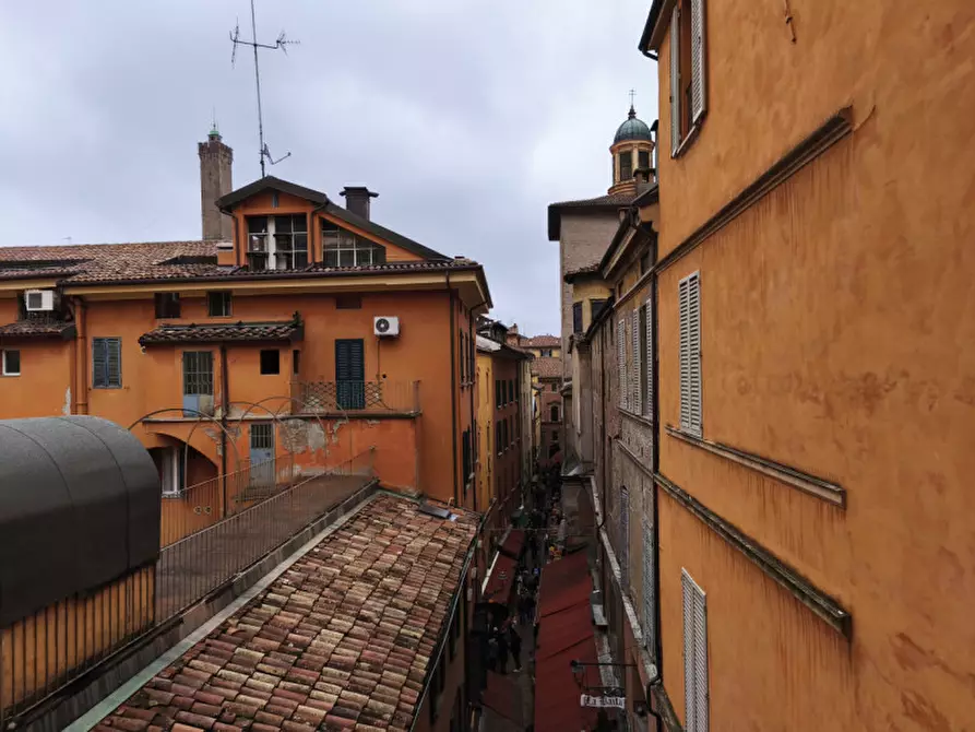 Immagine 27 di Appartamento in vendita  in via clavature a Bologna