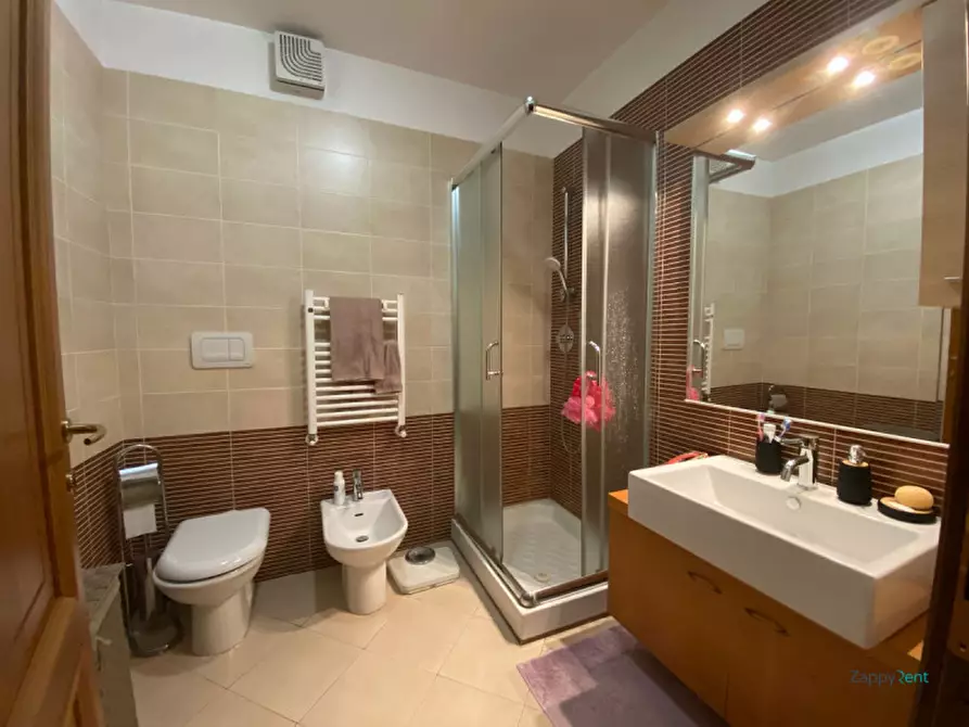 Immagine 13 di Appartamento in affitto  in Via Flaminia a Roma