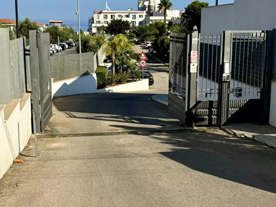 Immagine 4 di Appartamento in vendita  in Via Libertà a Isola Delle Femmine