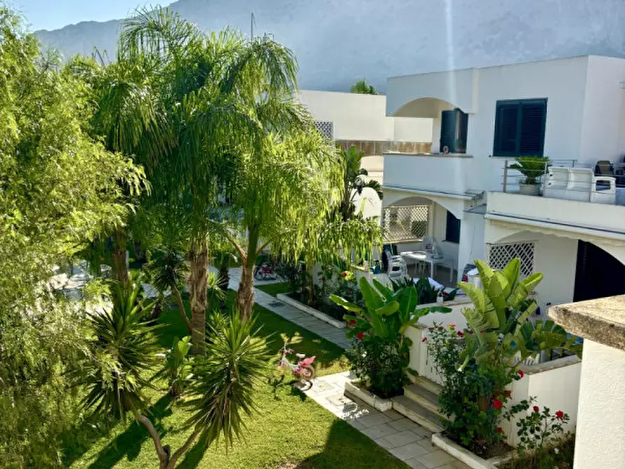 Immagine 15 di Appartamento in vendita  in Via Libertà a Isola Delle Femmine