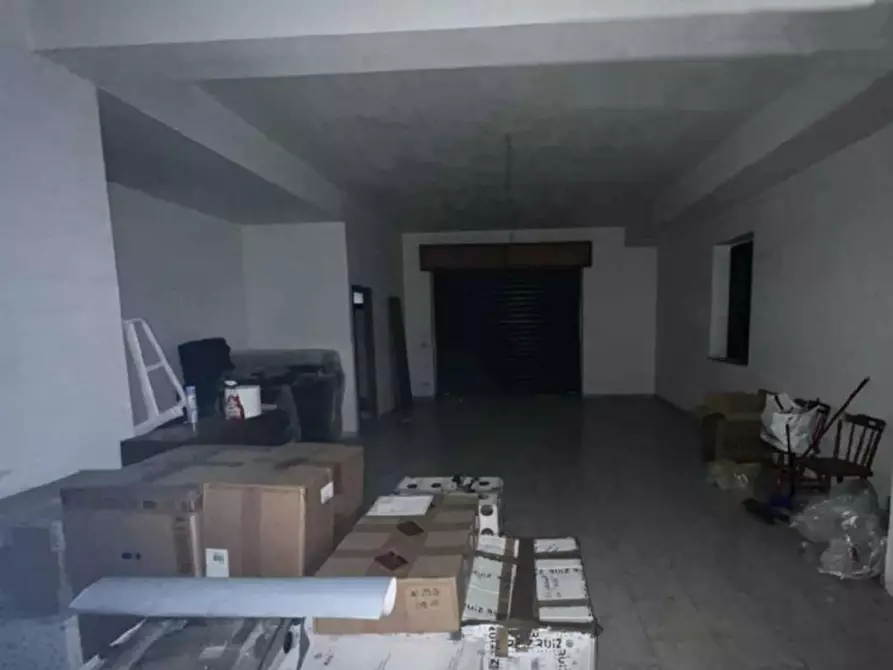 Immagine 2 di Cantina in vendita  in Via Consolare Antica, 98071 Capo d'Orlando ME, Italia a Capo D'orlando