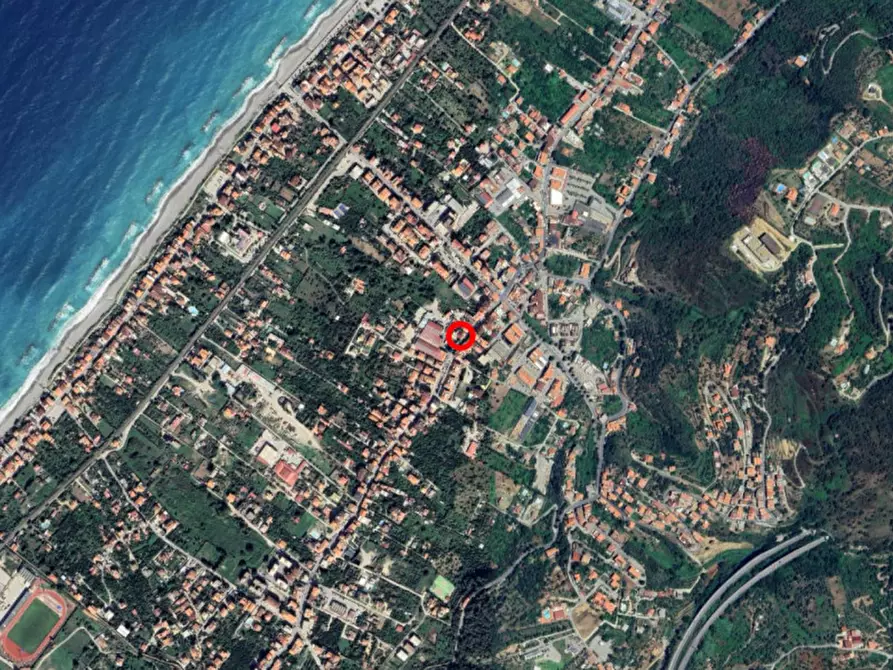 Immagine 8 di Cantina in vendita  in Via Consolare Antica, 98071 Capo d'Orlando ME, Italia a Capo D'orlando