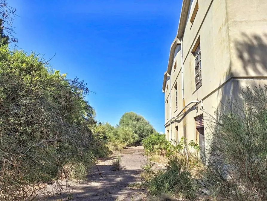 Immagine 5 di Agriturismo in vendita  in Via Tevere, 09010 Pula CA, Italia a Pula