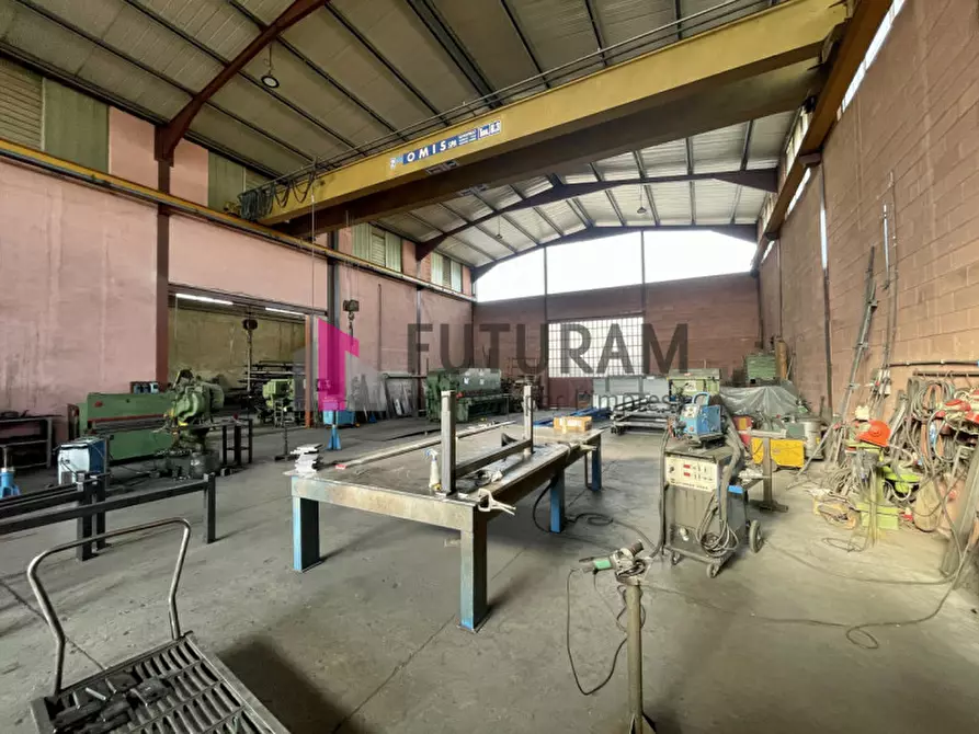 Immagine 5 di Capannone industriale in vendita  a Mestrino