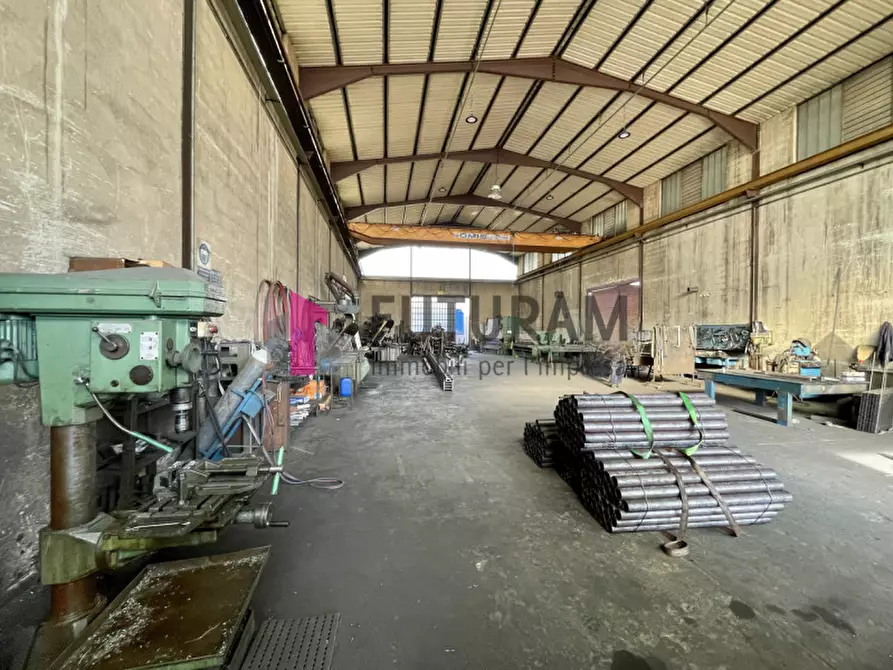 Immagine 19 di Capannone industriale in vendita  a Mestrino