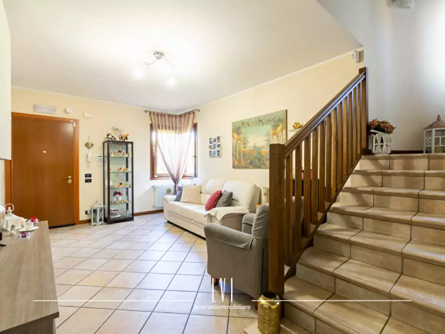 Immagine 5 di Villetta a schiera in vendita  in via Misurina 88 a San Donà Di Piave