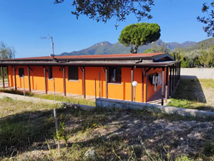 Immagine 2 di Casa indipendente in vendita  in Via SS 91 Varano a Campagna