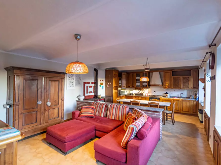 Immagine 1 di Casa bifamiliare in vendita  in FRAZIONE SAN GIULIO 40 a San Damiano D'asti