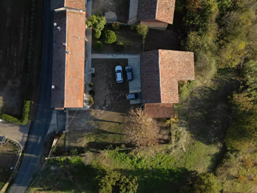 Immagine 12 di Casa bifamiliare in vendita  in FRAZIONE SAN GIULIO 40 a San Damiano D'asti