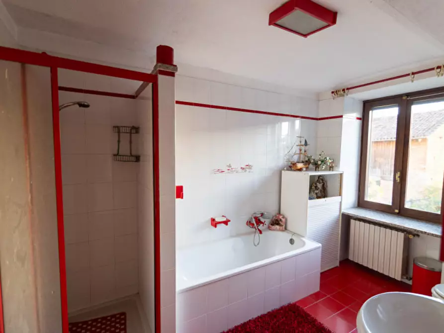 Immagine 29 di Casa bifamiliare in vendita  in FRAZIONE SAN GIULIO 40 a San Damiano D'asti