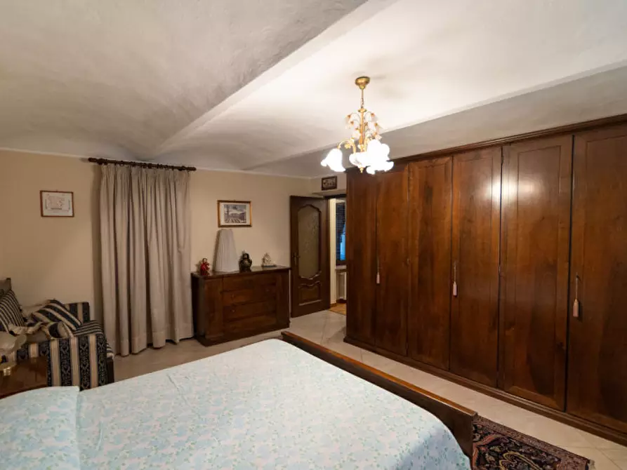 Immagine 35 di Casa bifamiliare in vendita  in FRAZIONE SAN GIULIO 40 a San Damiano D'asti