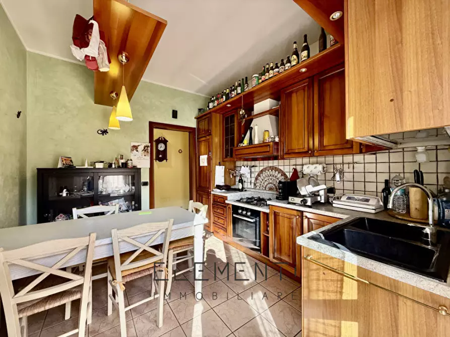 Immagine 1 di Appartamento in vendita  in Via Berto Barbarani 4 a Sona