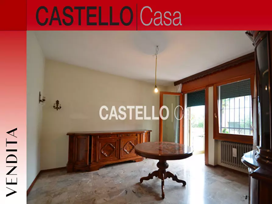 Immagine 3 di Casa bifamiliare in vendita  in via Vinci a Castelfranco Veneto