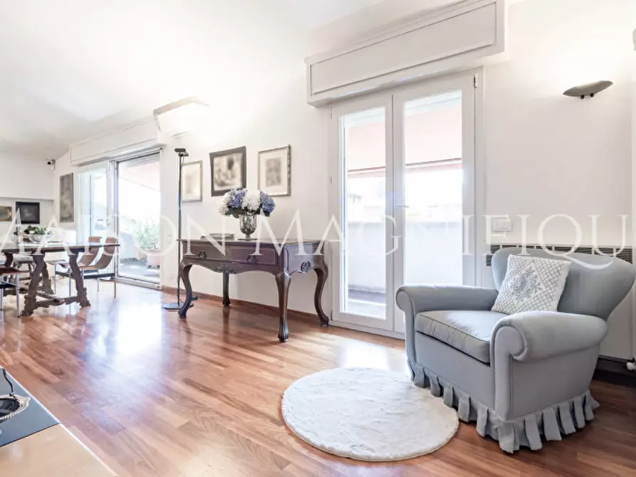 Immagine 5 di Attico in vendita  in Via Corsica a Bologna