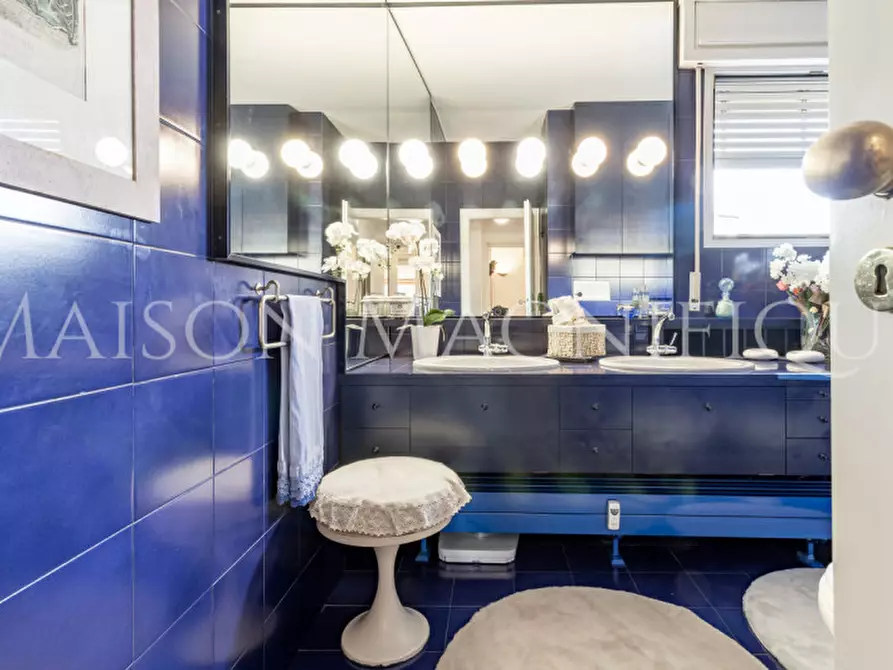 Immagine 30 di Attico in vendita  in Via Corsica a Bologna