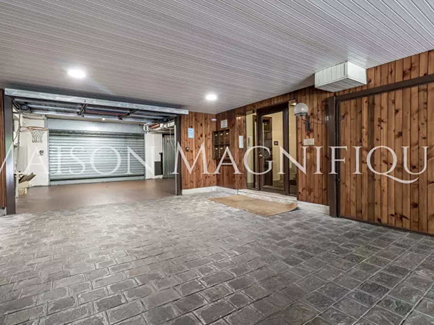 Immagine 40 di Attico in vendita  in Via Corsica a Bologna