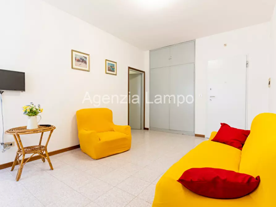 Immagine 5 di Appartamento in vendita  in Largo Tempini a Jesolo